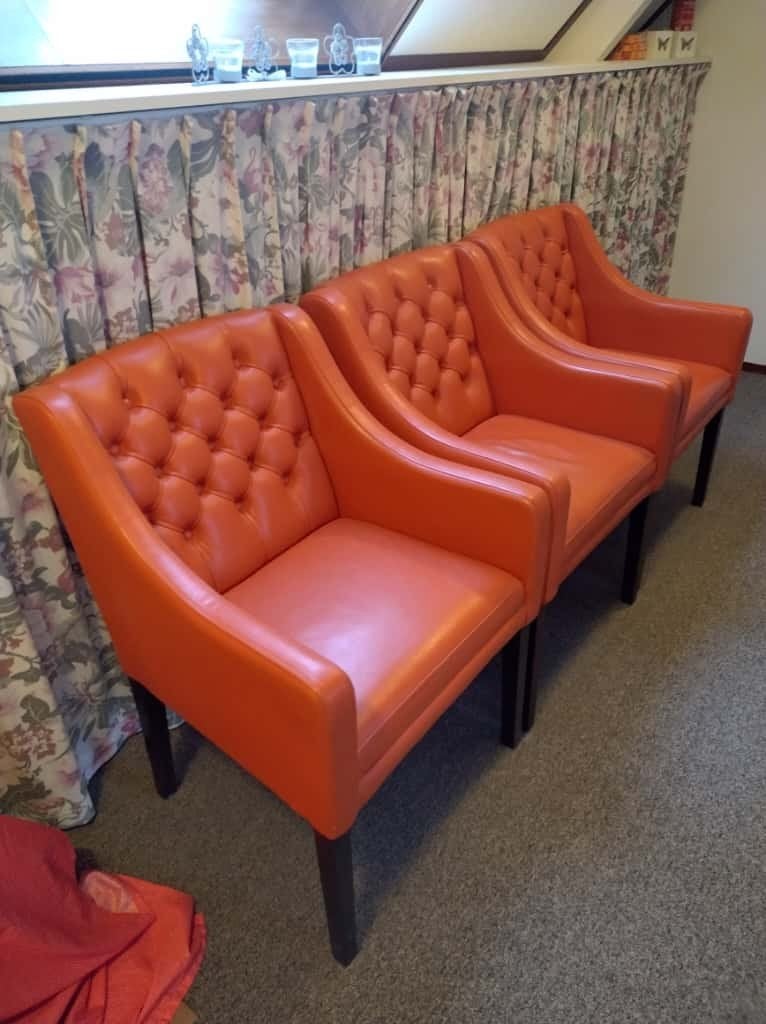Drie oranje fauteuils, Ophalen, Gebruikt, Eenpersoons, Minder dan 75 cm