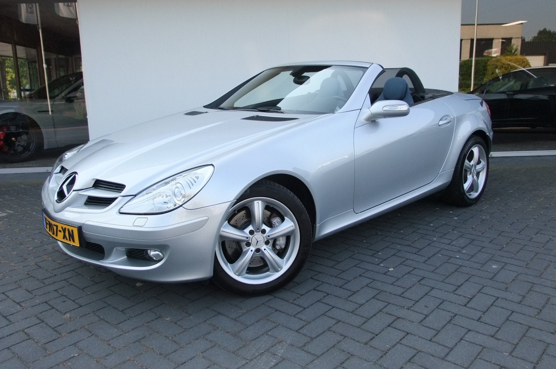 Mercedes-Benz SLK / SLK350 / 272PK/ Xenon/ Stoelverwarming/, Achterwielaandrijving, Gebruikt, Cabriolet, 2 stoelen