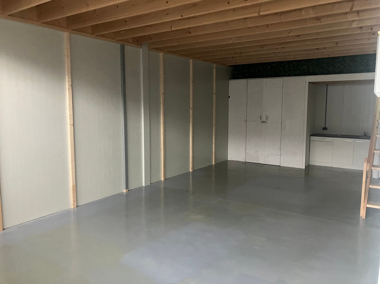 100m2 bedrijfsruimte te huur aan de N34 in Gieten, 100 m², Huur, Bedrijfsruimte