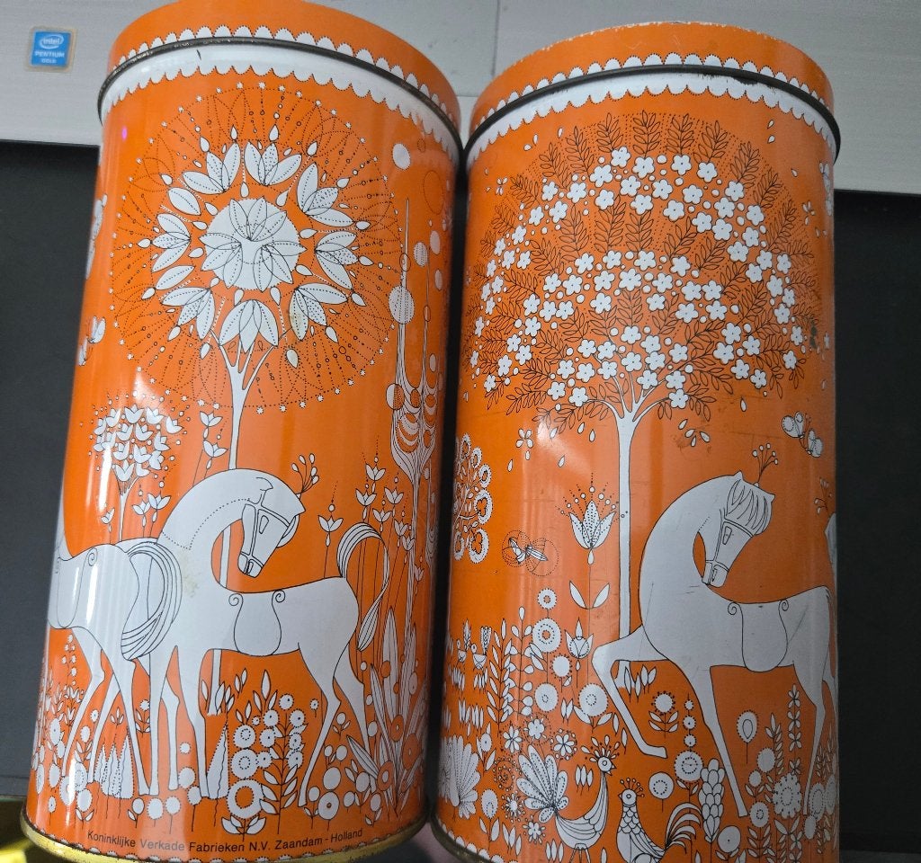 Vintage oranje Verkade beschuitbussen door Frans Mettes, Ophalen, Gebruikt, Koek(jes), Verkade