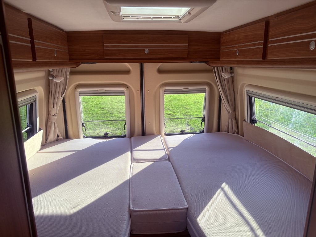 Foto 12 van Globecar Campscout, Enkele bedden 3.0 Turbo 156pk AUTOMAAT