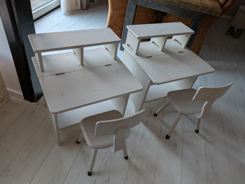 kinder bureautje + stoel., Ophalen