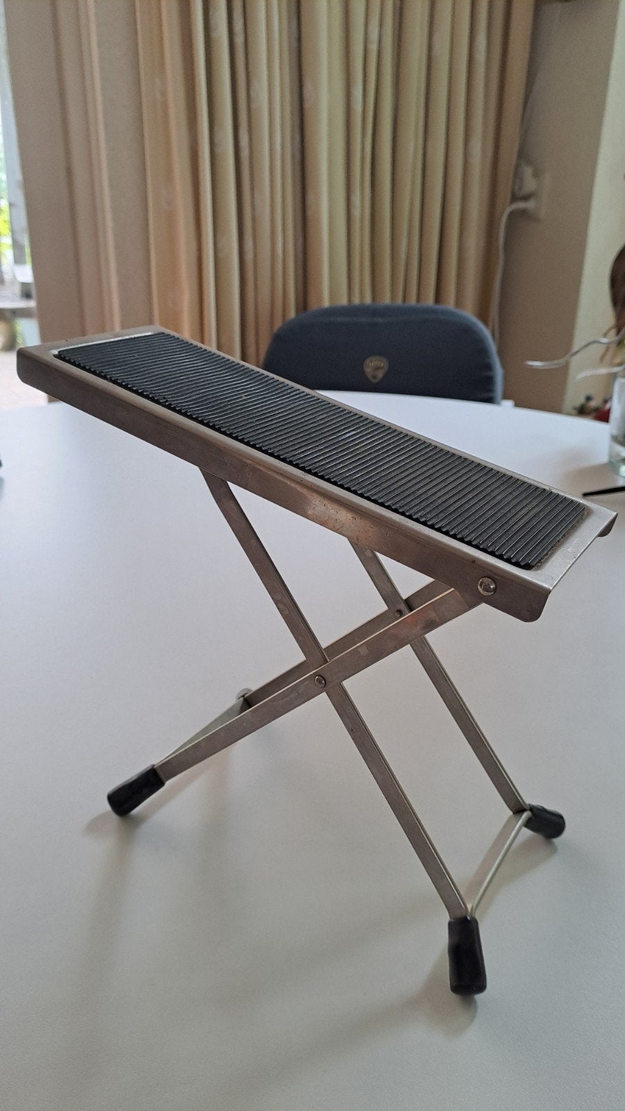 Gitaar-voetsteun, Ophalen of Verzenden, Akoestische gitaar