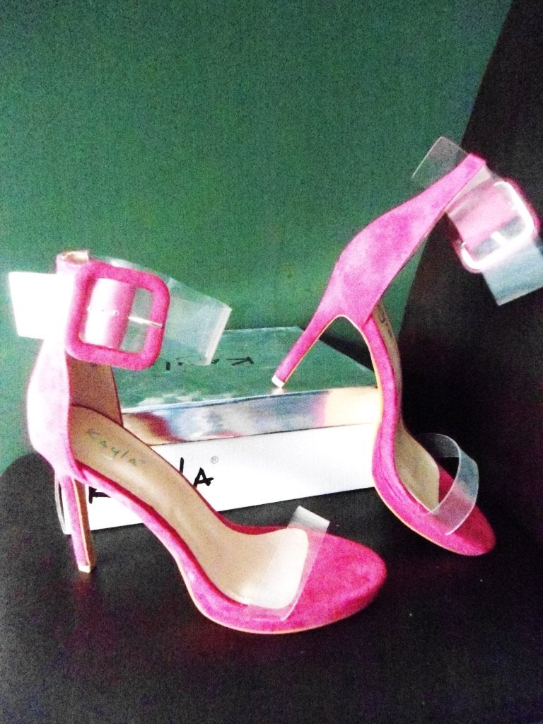 Nieuwe velourse open stiletto's met enkelbandje mt. 38, Kleding | Dames, Ophalen, Pumps, Nieuw, Roze