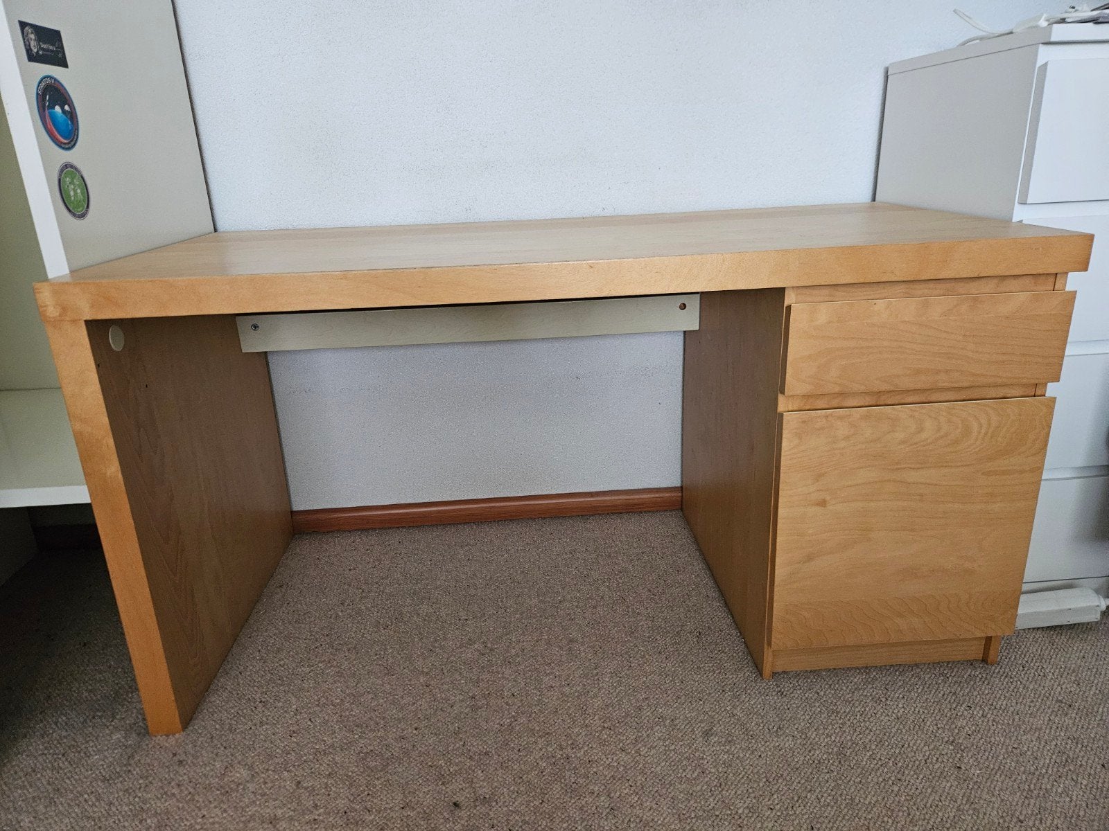 IKEA Malm bureau, berken, 140x65x73cm, Ophalen, Met lades, Gebruikt, IKEA