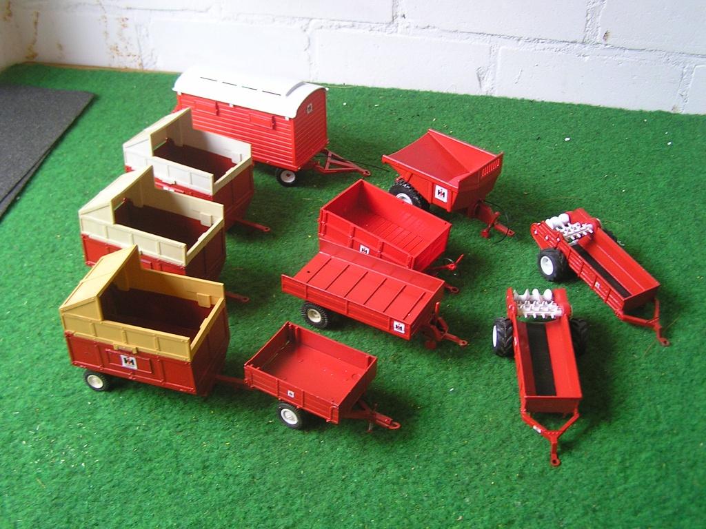 partij ih ihc international werktuigen, Ophalen of Verzenden, Zo goed als nieuw, Tractor of Landbouw, Britains