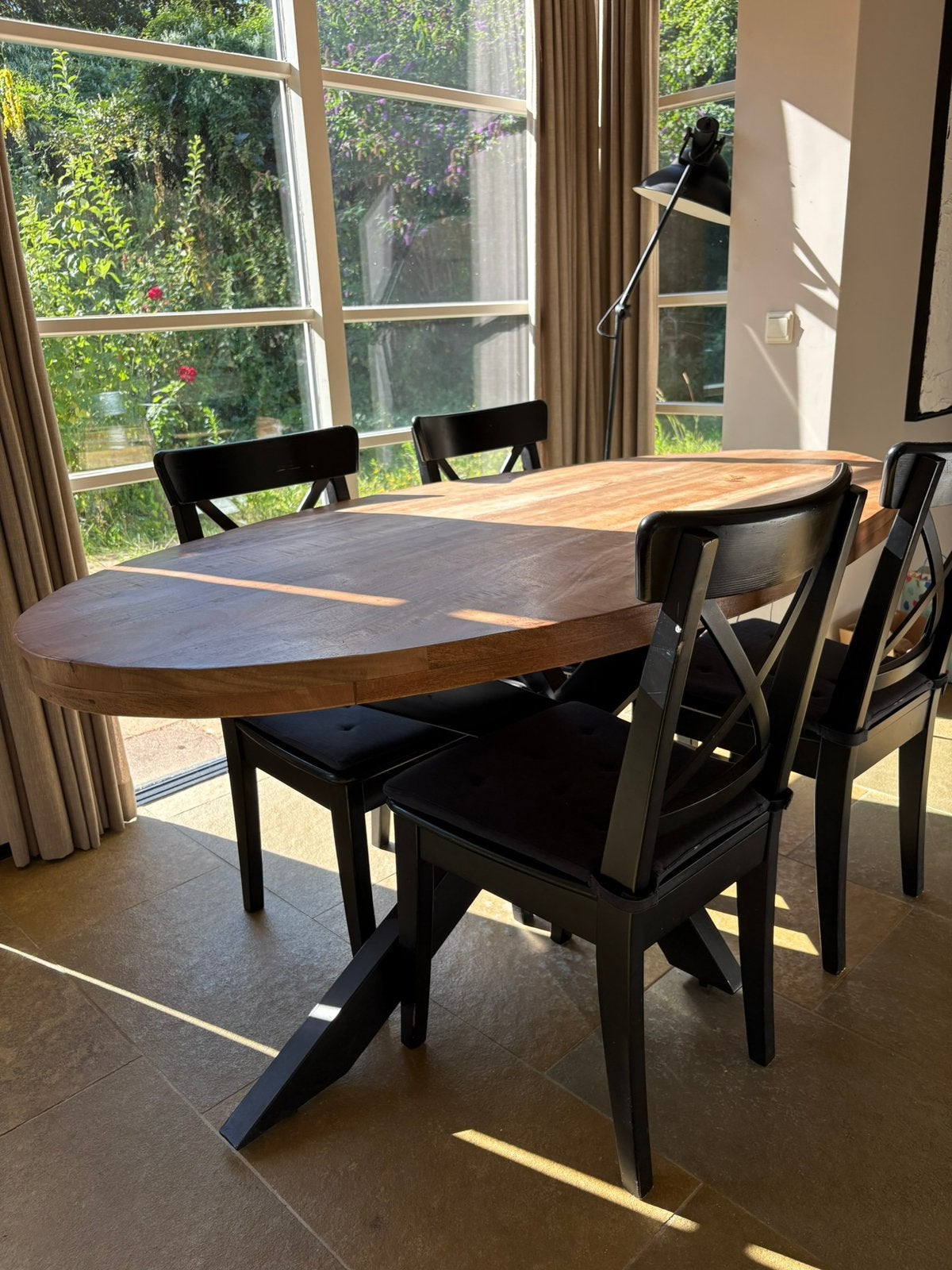 Mangohouten eettafel 180x90 cm | Ovaal | Zwart metalen poot, Huis en Inrichting, Tafels | Eettafels, 50 tot 100 cm, Vijf personen of meer