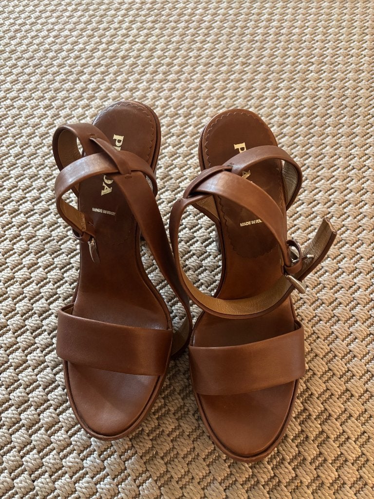 Plateausandalen, cognac leer, maat 40, Bruin, Zo goed als nieuw, Sandalen of Muiltjes, Ophalen of Verzenden