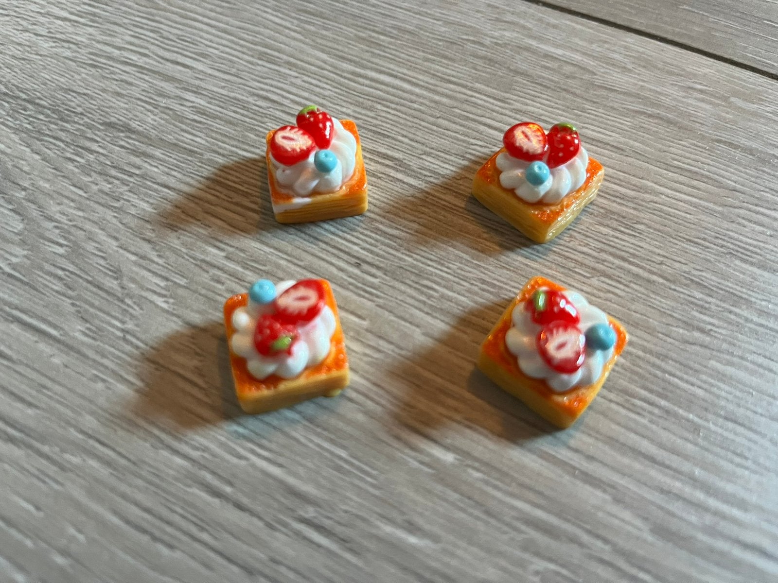 4 taartjes poppen maileg huis incl verzenden, Ophalen, Nieuw, Poppenhuis
