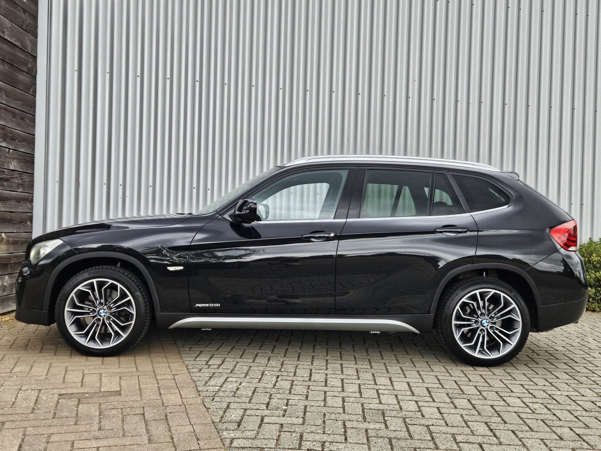 BMW X1 xDrive28i Executive /Dealer Onderhouden/Automaat!, Euro 5, Gebruikt, 4 cilinders, 2000 kg