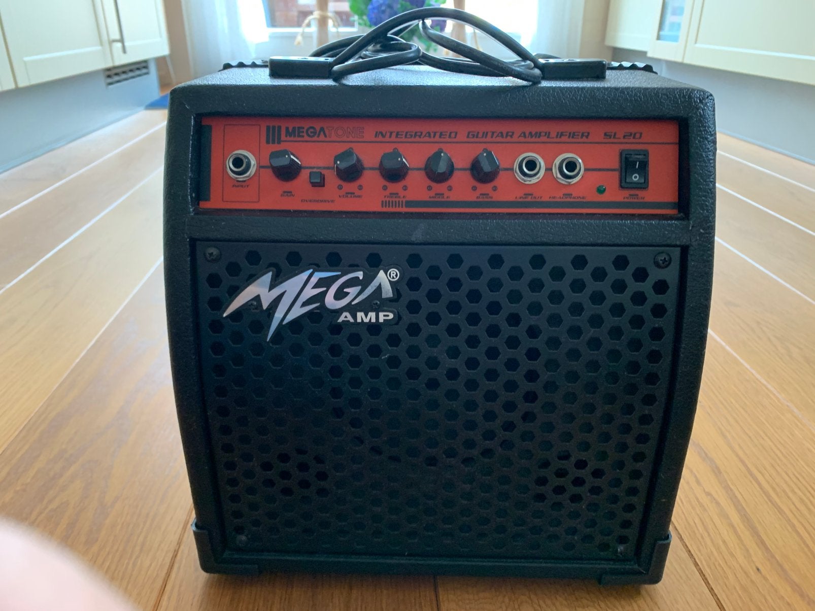 Elektrische gitaar “Caliber” met hoes en versterker., Muziek en Instrumenten, Ophalen, Zo goed als nieuw, Solid body, Overige merken
