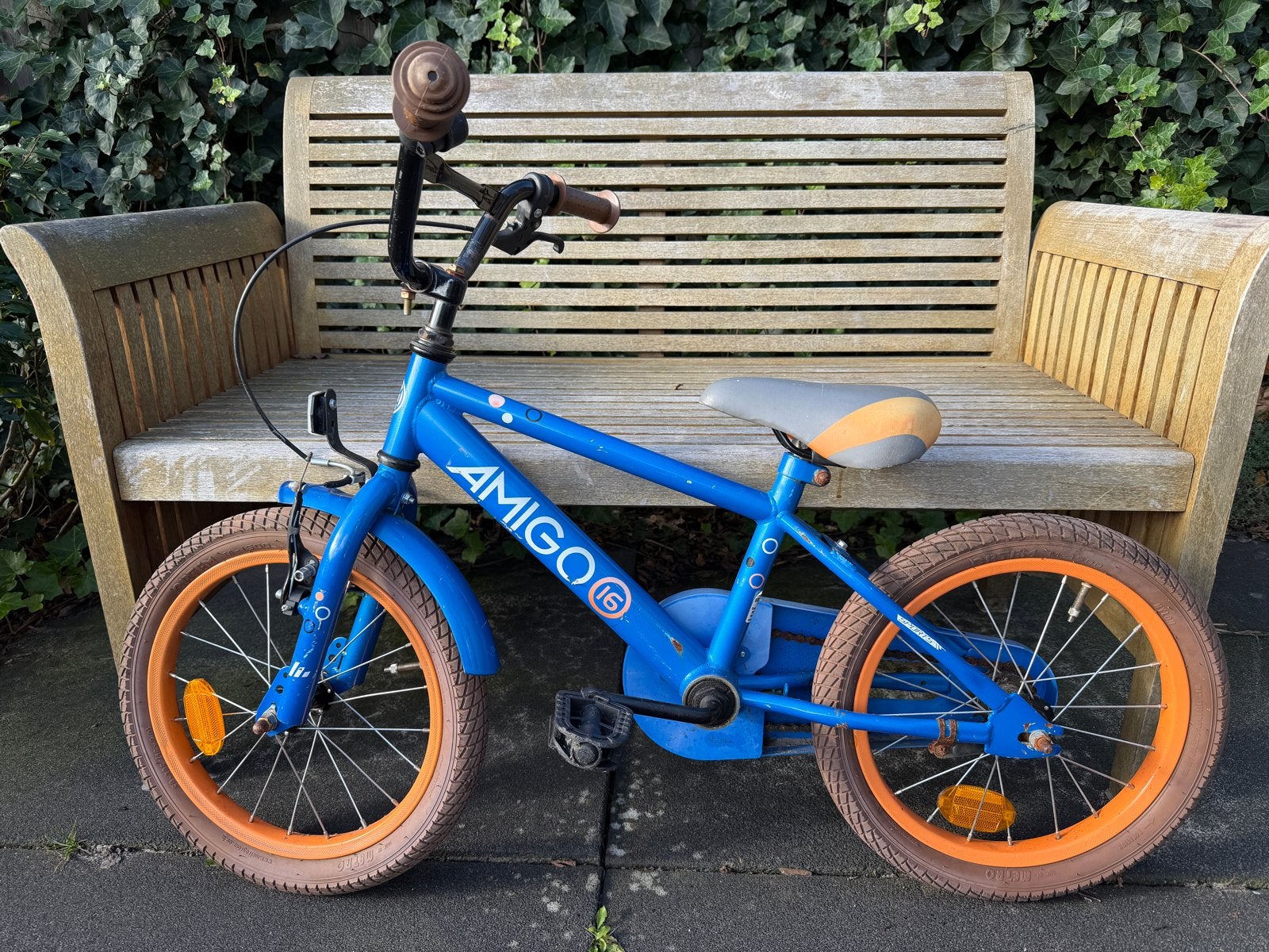 Amigo Kinderfiets 16 inch - Blauw, Fietsen en Brommers, Ophalen, Gebruikt, 16 tot 20 inch, Zijwieltjes