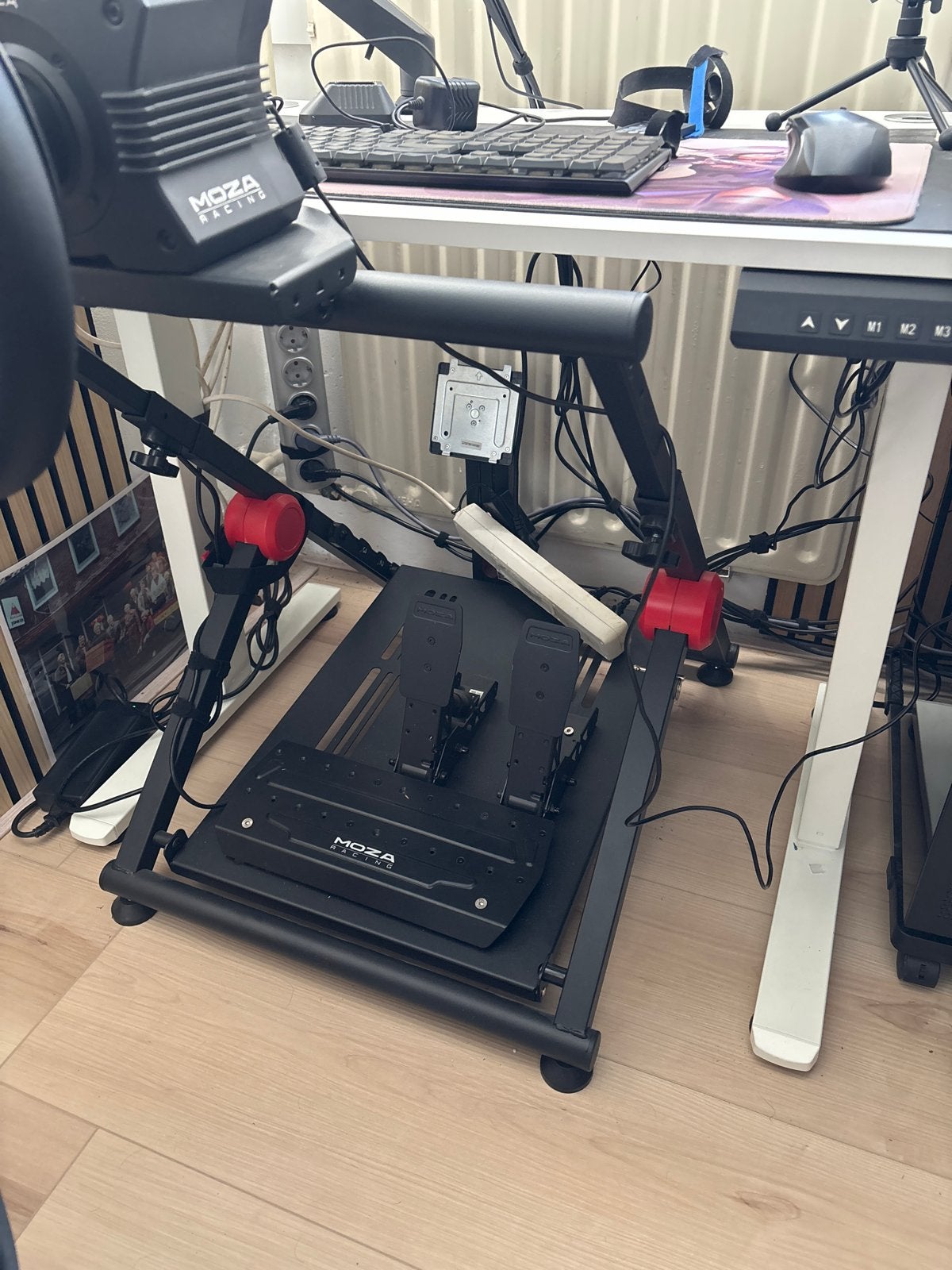 Race Wheel Stand - Zo goed als nieuw, Spelcomputers en Games, Verstelbaar, Ophalen, Zo goed als nieuw, Houder/standaard