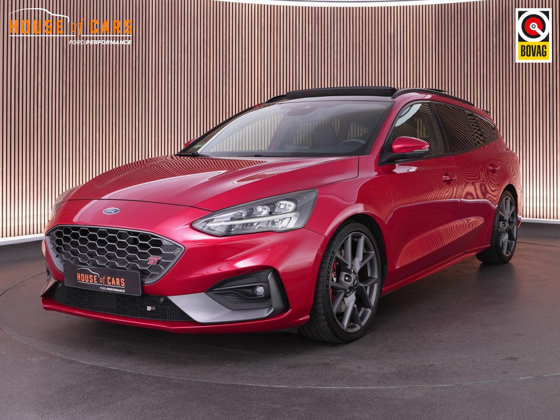 Ford Focus Wagon ST-3 AUTOMAAT 2.3 280pk PERFORMANCE PACK |t, Automatische klimaatregeling, Gebruikt, 4 cilinders, Leder en Stof