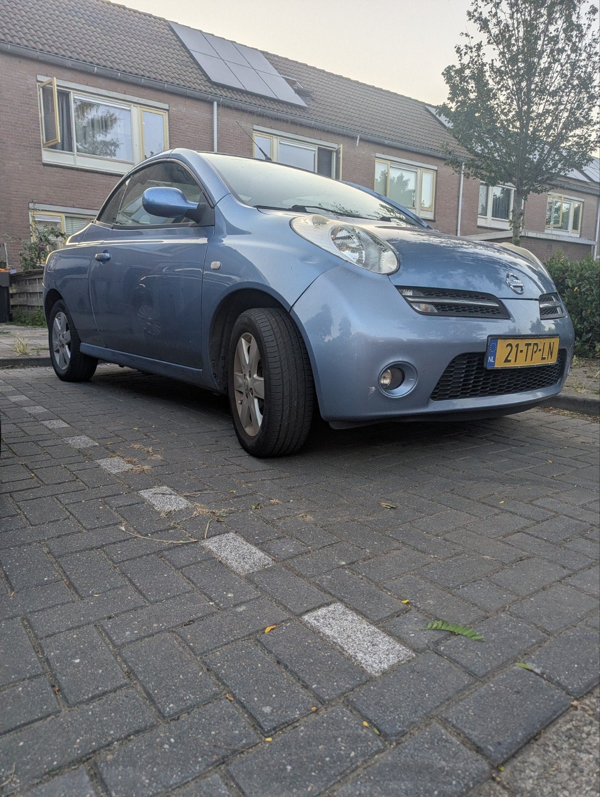 Nissan Micra 1.6 C+C 2007 Blauw, Auto's, Nissan, Voorwielaandrijving, 4 cilinders, Cabriolet, 49 €/maand