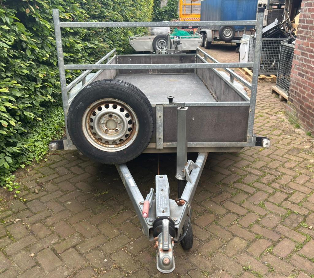 Anssems Aanhanger - Dubbelasser met reservewiel, Ophalen, Zo goed als nieuw