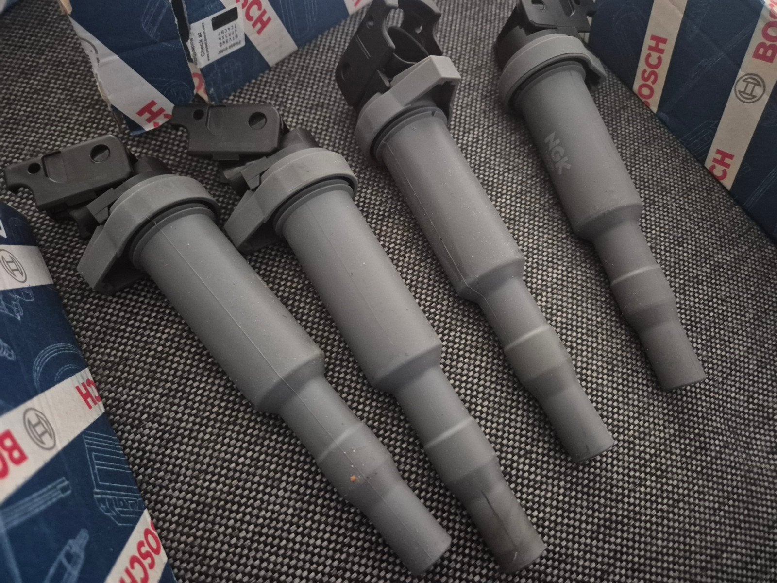 Nieuwe Bosch Bobine  6 stuks, Ophalen of Verzenden, Nieuw, Universele onderdelen