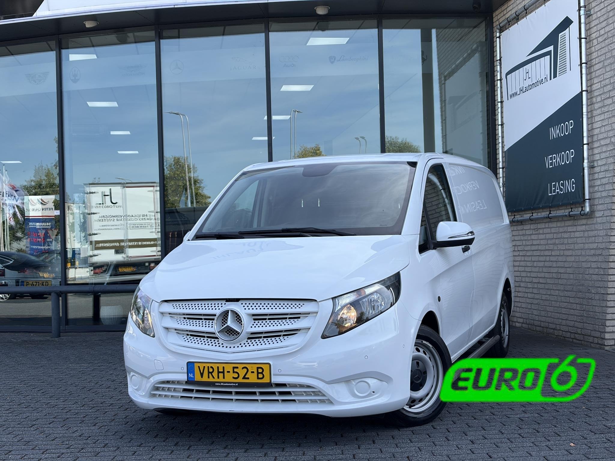 Mercedes-Benz Vito 114 CDI Lang*CRUISE*HAAK*A/C*TEL*PDC*, Auto's, Gebruikt, Euro 6, 2000 kg, 2 stoelen