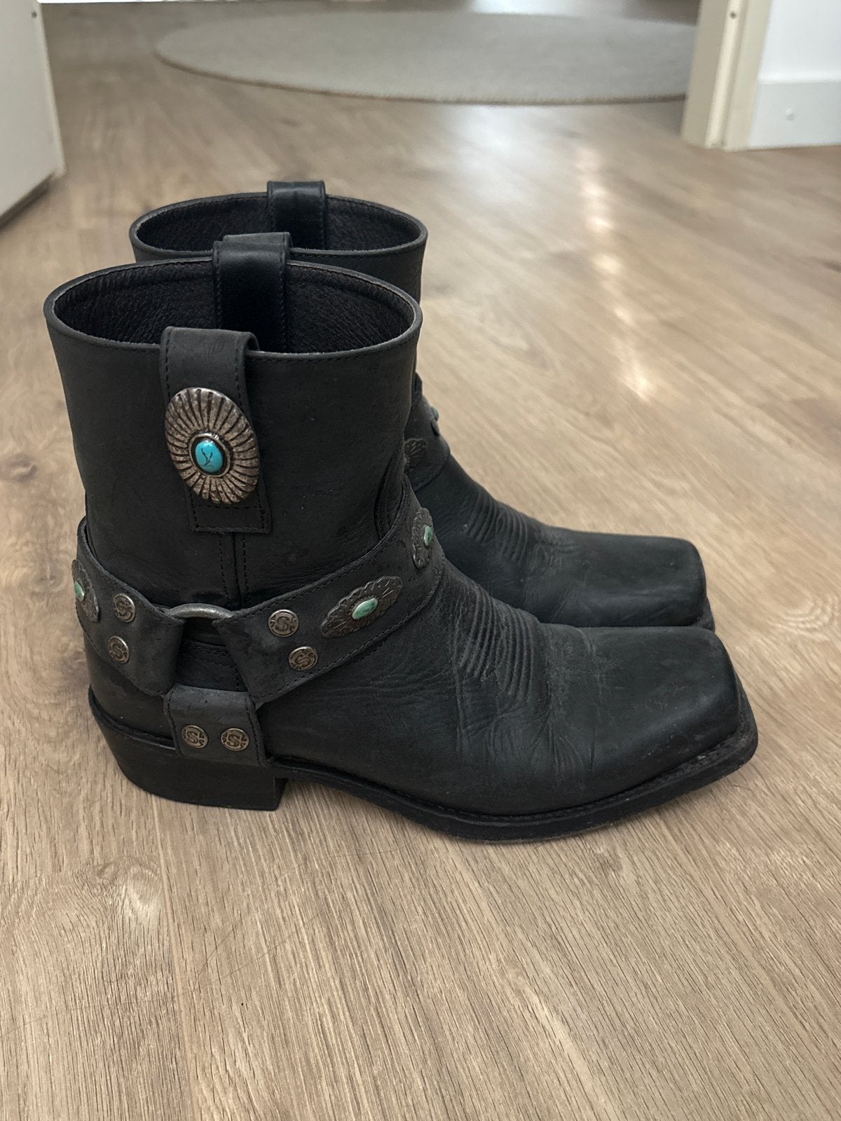 Sendra laarzen maat 39 met turquoise details, Ophalen of Verzenden, Gedragen, Grijs, Lage of Enkellaarzen