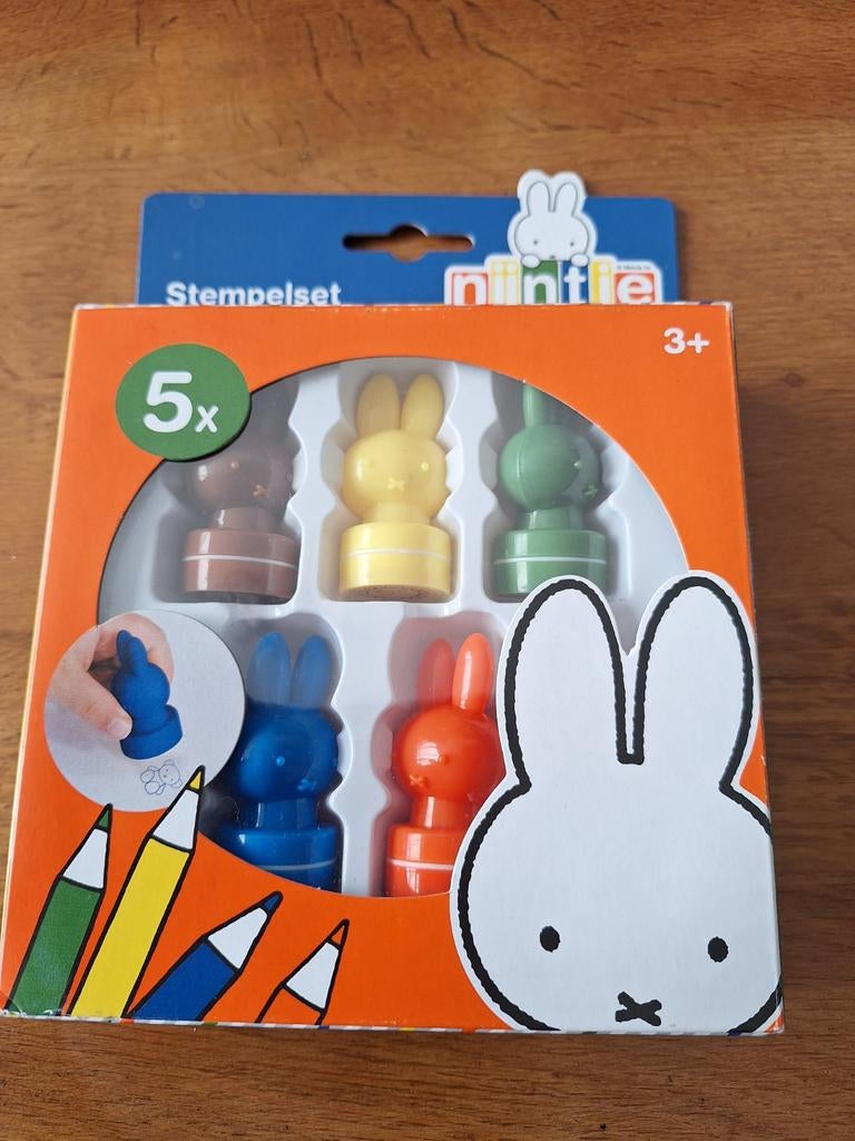 Nijntje stempelset - 5 stempels, zo goed als nieuw, Ophalen of Verzenden, Zo goed als nieuw, Houten stempel