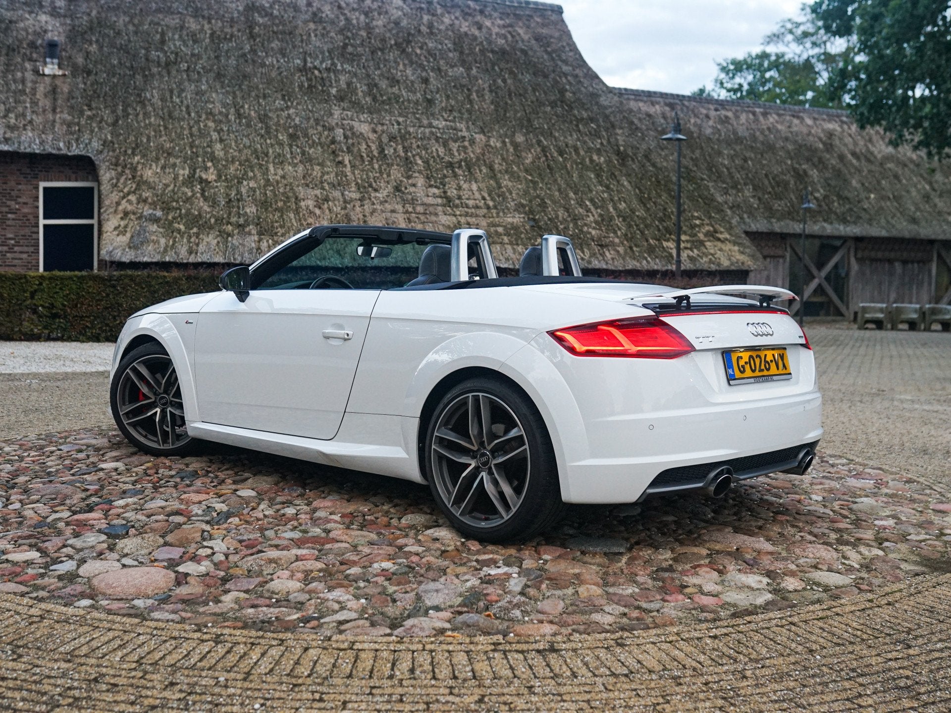 Audi TT Roadster 1.8 TFSI Pro Line S l LED l CarPlay l Stage, Auto's, Voorwielaandrijving, TT, Gebruikt, 4 cilinders