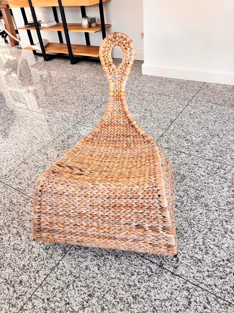Unieke rieten stoel / decoratieve stoel, Ophalen, Overige kleuren, Riet of Rotan, Zo goed als nieuw