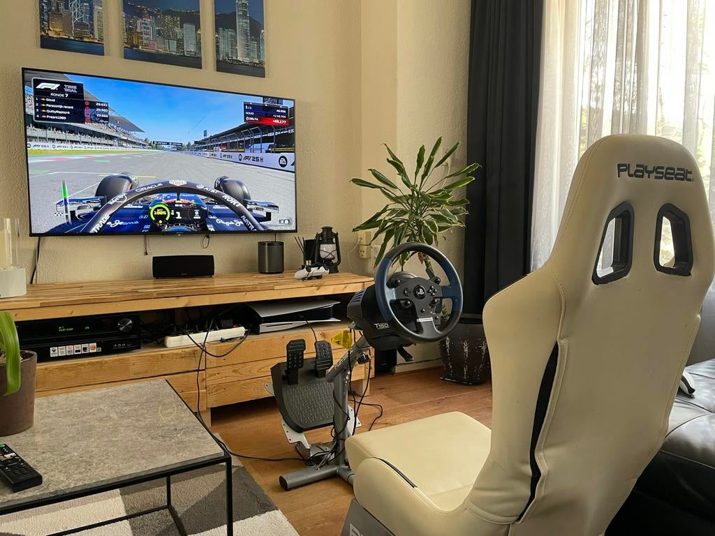 Playseat Evolution met Thrustmaster T150 racestuur en pedaal, Ophalen, Racestoel, Gebruikt, Force feedback