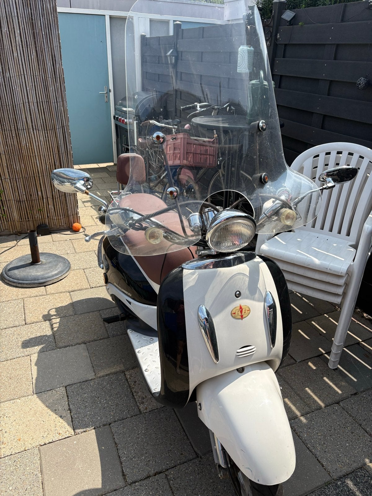 Killerbee Custom Scooter - Zwart/Wit met Windscherm, Ophalen, Gebruikt, Benzine, Overige merken