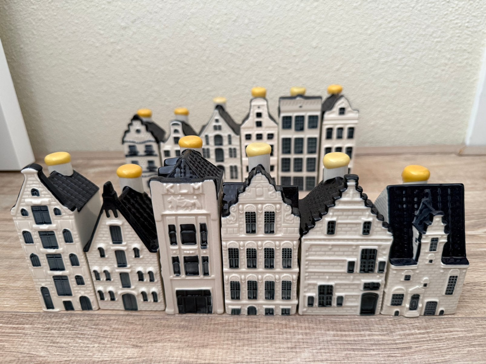12x KLM huisjes, Verzamelen, KLM Huisjes, Ophalen of Verzenden, Zo goed als nieuw, Gevuld