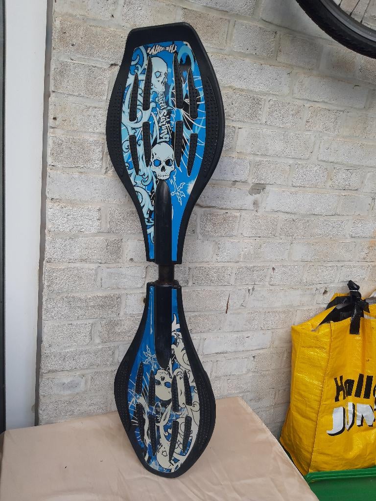 Wavebord, Street Surfing, blauwzwart of rood., Sport en Fitness, Skateboarden, Ophalen, Gebruikt, Waveboard, Longboard
