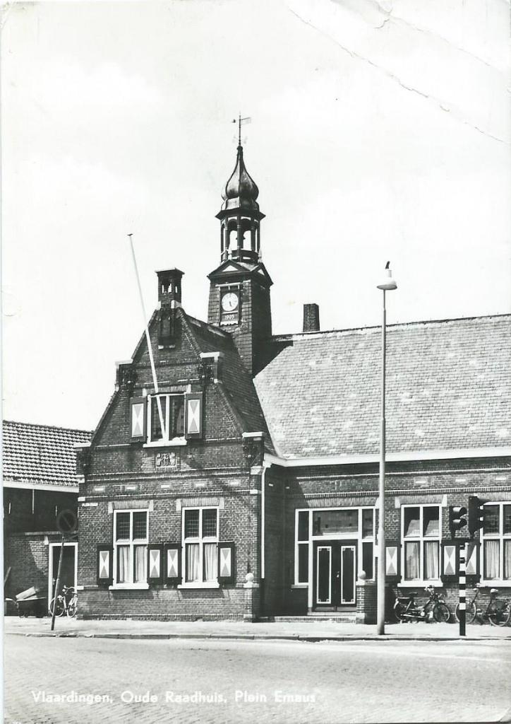 Ansichtkaart  VLAARDINGEN  Oude Raadhuis, Verzenden, 1960 tot 1980, Gelopen, Zuid-Holland