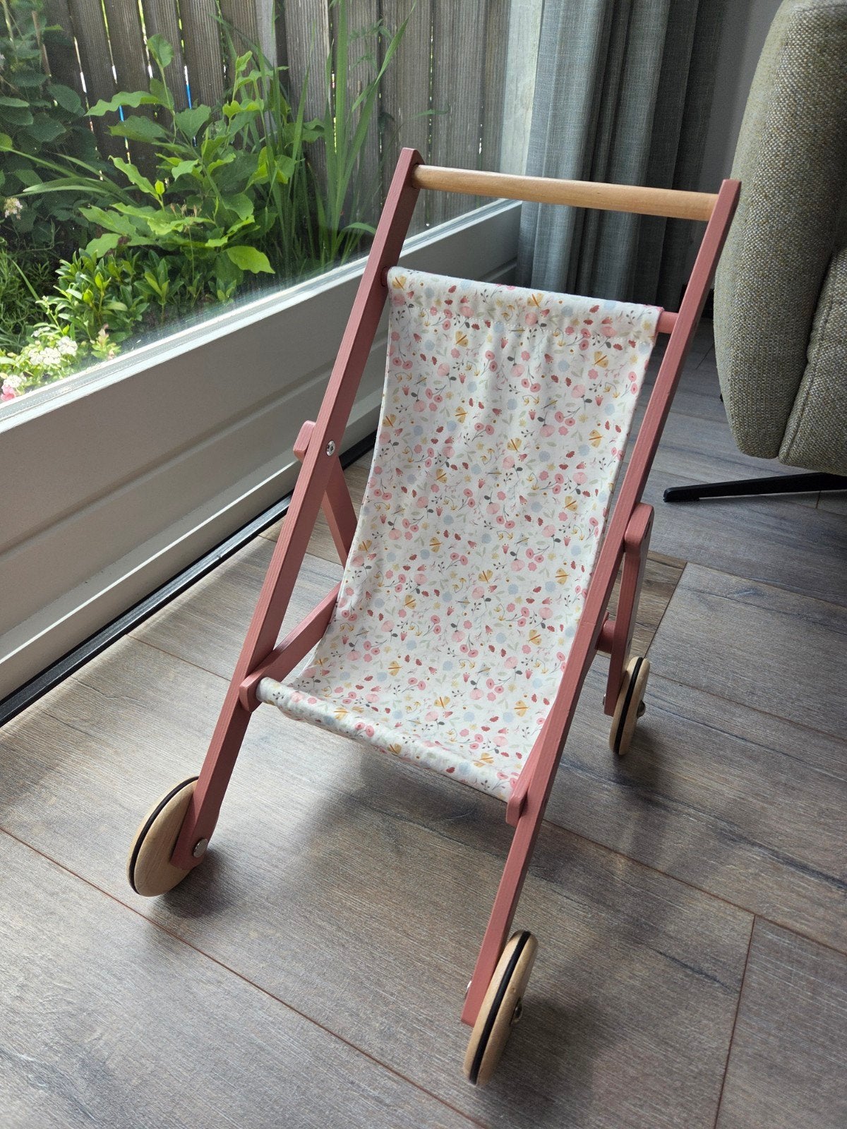 Little Dutch Houten Poppenbuggy - Roze Bloemmotief, Ophalen, Zo goed als nieuw, Overige typen