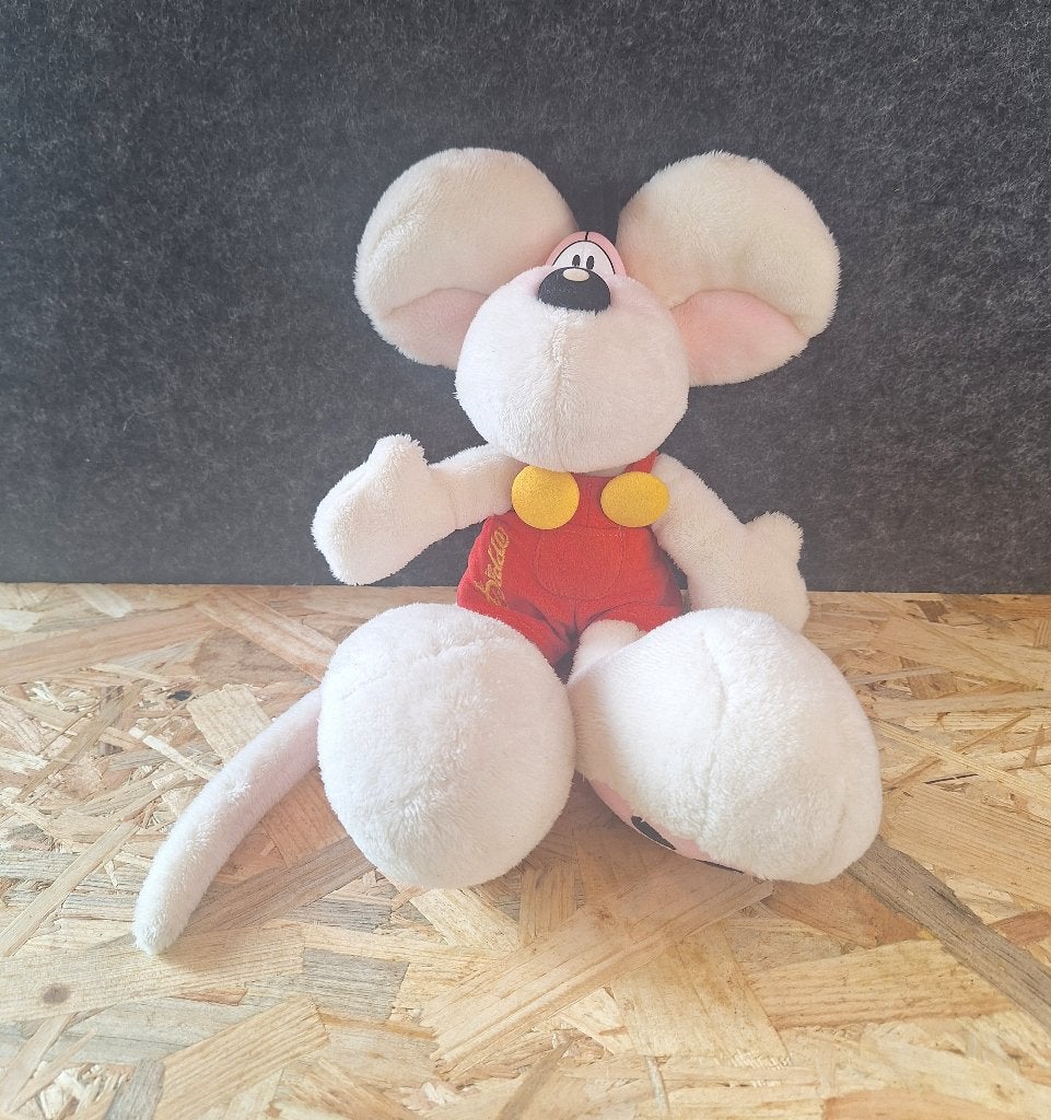 Diddl muis knuffel 33 cm – rode tuinbroek, Depesche, Ophalen of Verzenden, Diddl, Zo goed als nieuw, Knuffel