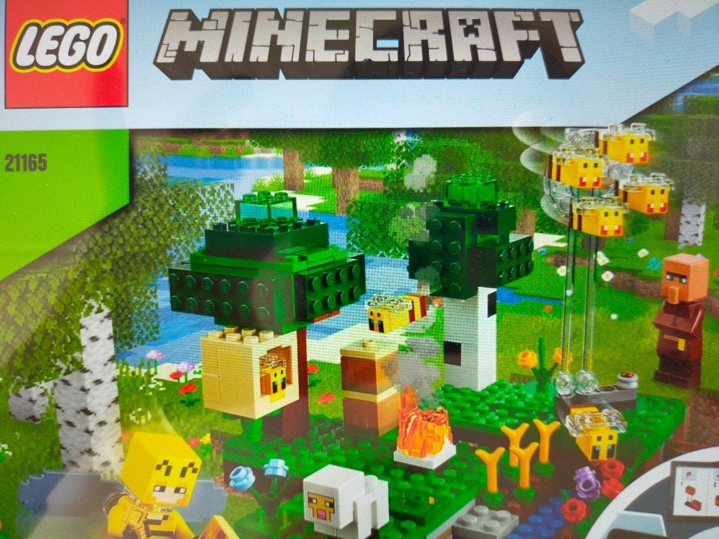 lego minecraft 'de bijenhouderij', Ophalen, Minecraft, Lego, Compleet