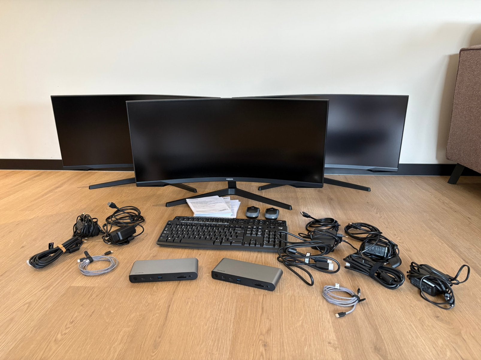 2 Samsung Odyssey G5 34″ Ultrawide sets + 1 extra monitor, Ophalen, 101 t/m 150 Hz, Curved, VA
