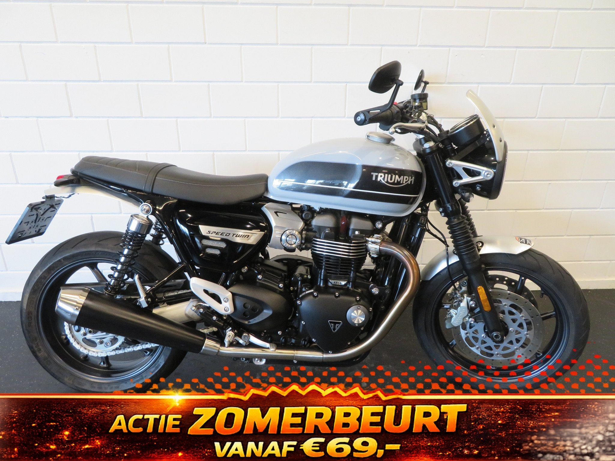 Triumph SPEED TWIN 1200 ABS NIEUWSTAAT! (bj 2020), Motoren, Motoren | Triumph, Bedrijf, 1200 cc, Naked bike