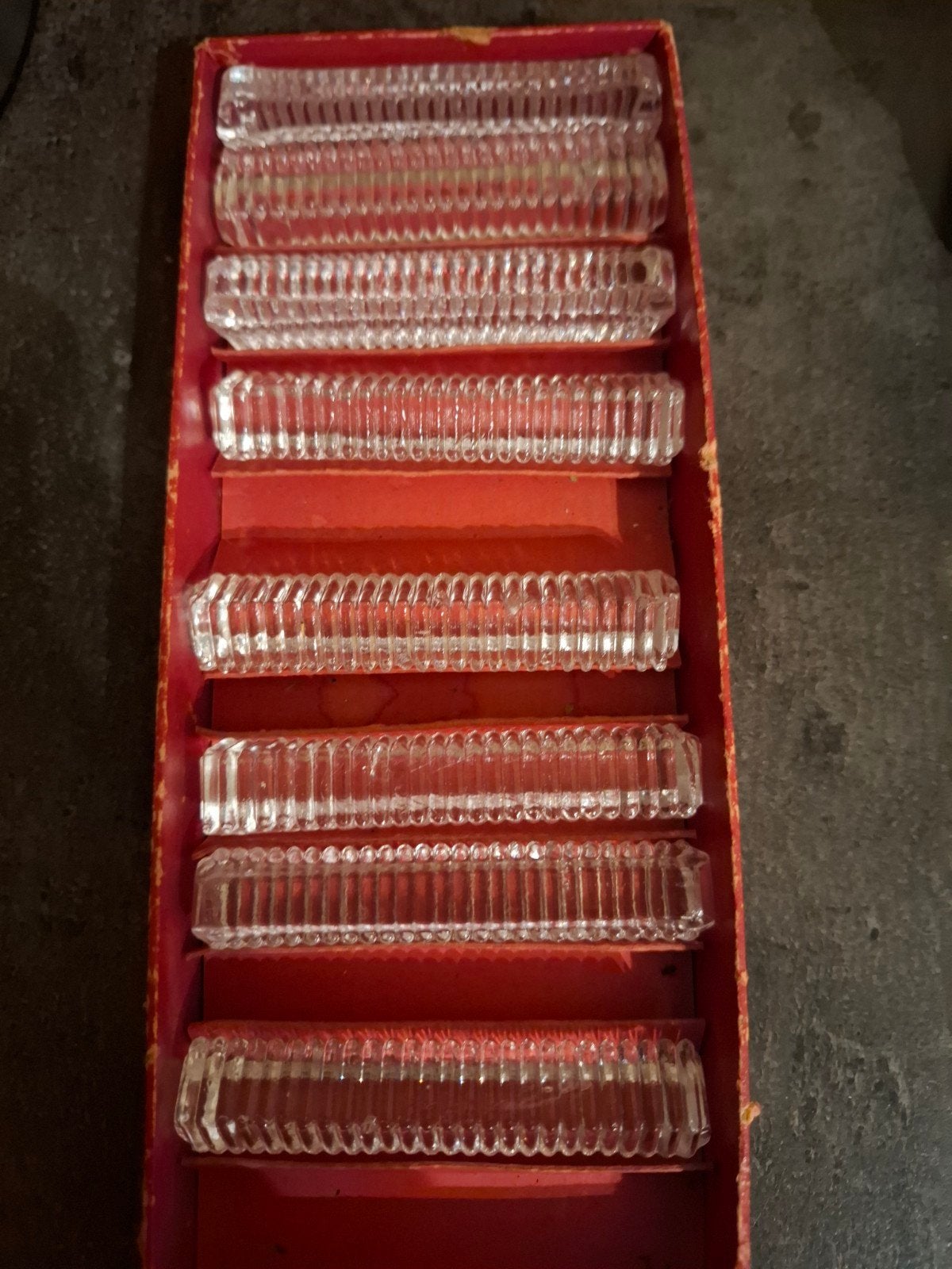 Set van 10 glazen messenleggers in originele doos, Antiek en Kunst, Ophalen