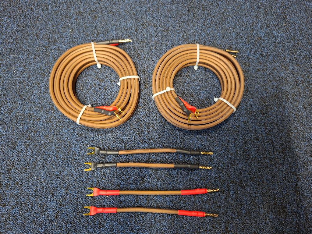 2 x 2.30 meter Van den Hul MC D-352+ 4 Jumpers, Ophalen of Verzenden, Gebruikt, 2 tot 5 meter, Luidsprekerkabel