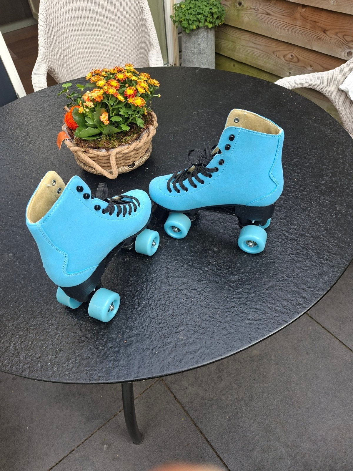Rolschaatsen - Zo goed als nieuw - Maat 39, Ophalen, Nieuw, Dames
