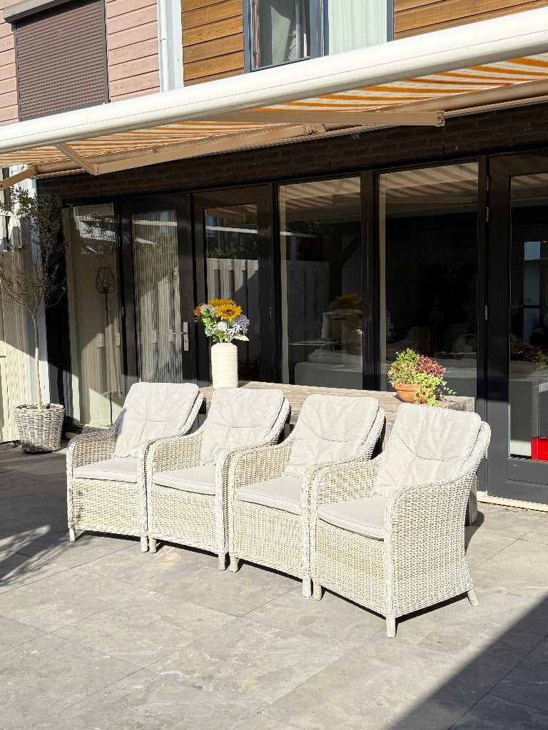 4 tuinstoelen met kussens, tafel gratis meegeleverd, Ophalen, Gebruikt