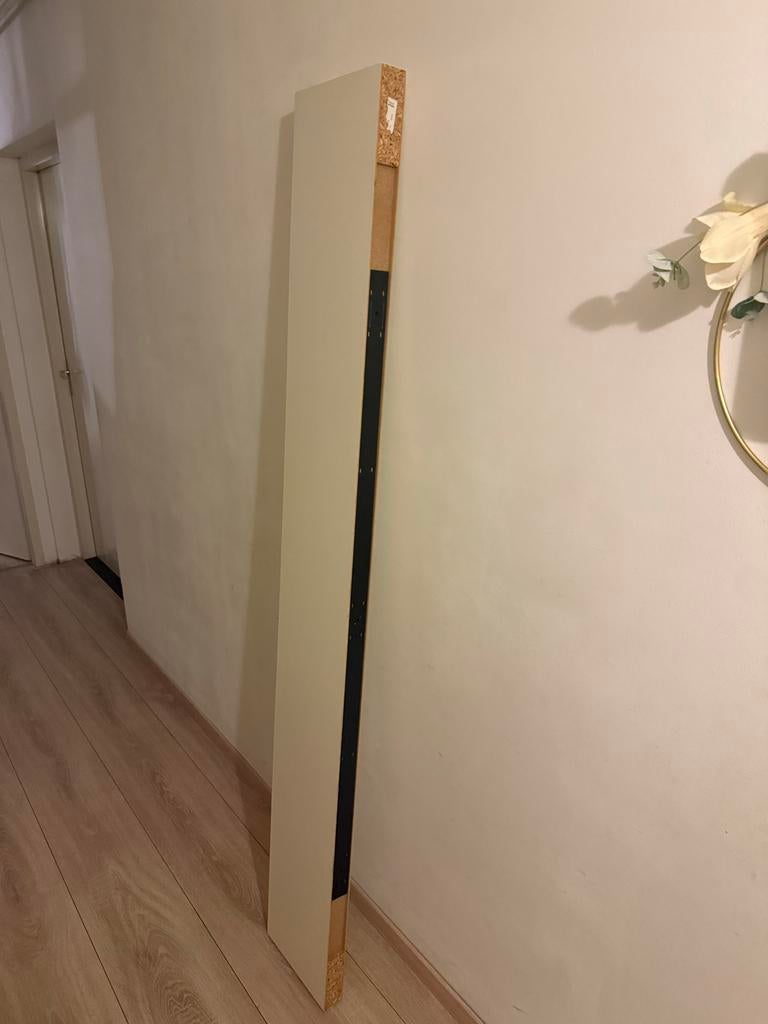 3 zwevende planken 190x26, Ophalen of Verzenden, Zo goed als nieuw