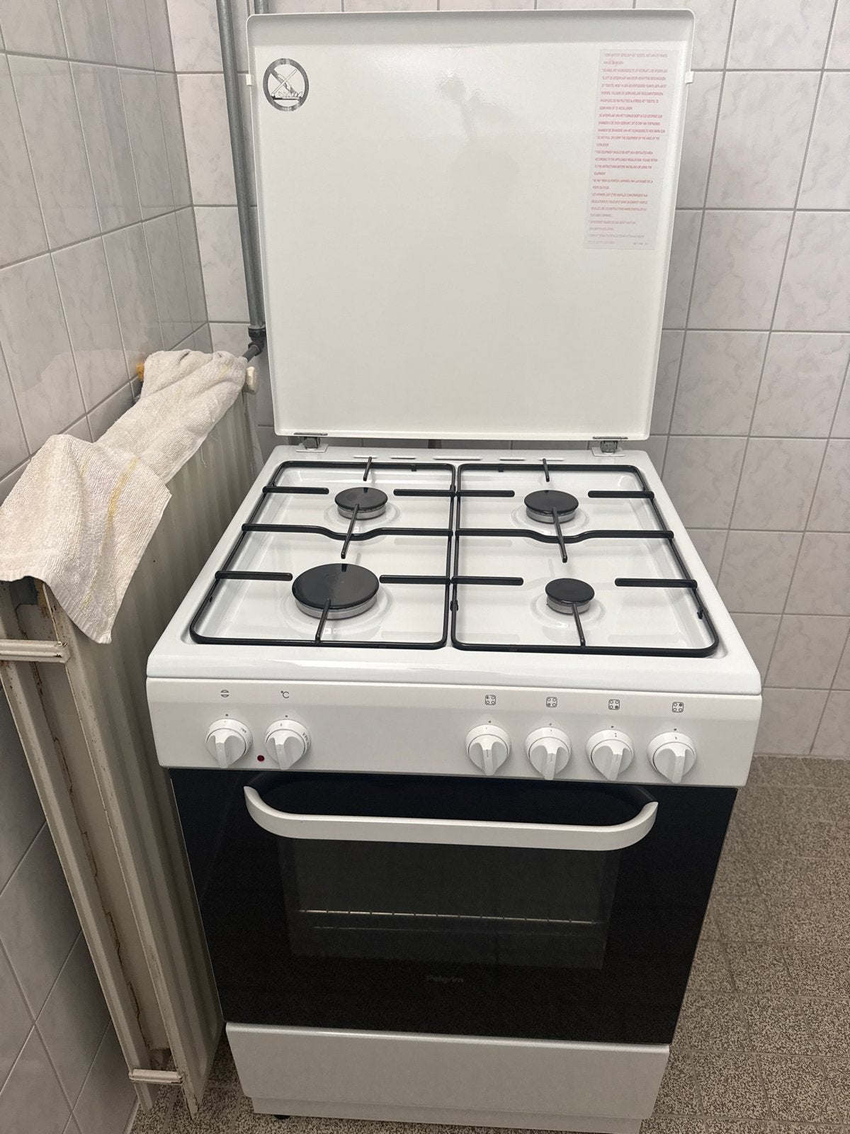 Pelgrim PF6220WITA/EIP1 Gasfornuis met Oven, Zo goed als nieuw, Gas, 85 tot 90 cm, 4 kookzones