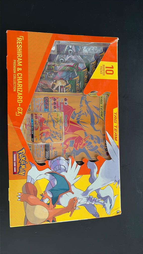 Reshiram & Charizard - GX Premium Collection, Hobby en Vrije tijd, Verzamelkaartspellen | Pokémon, Verzenden, Nieuw