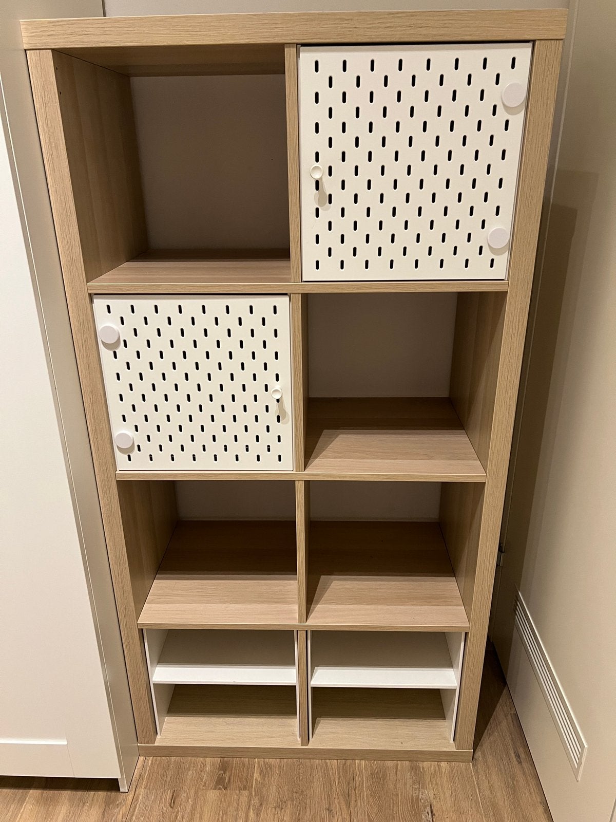Ikea box unit with doors and add ons, Ophalen, Zo goed als nieuw, 25 tot 50 cm, Minder dan 100 cm