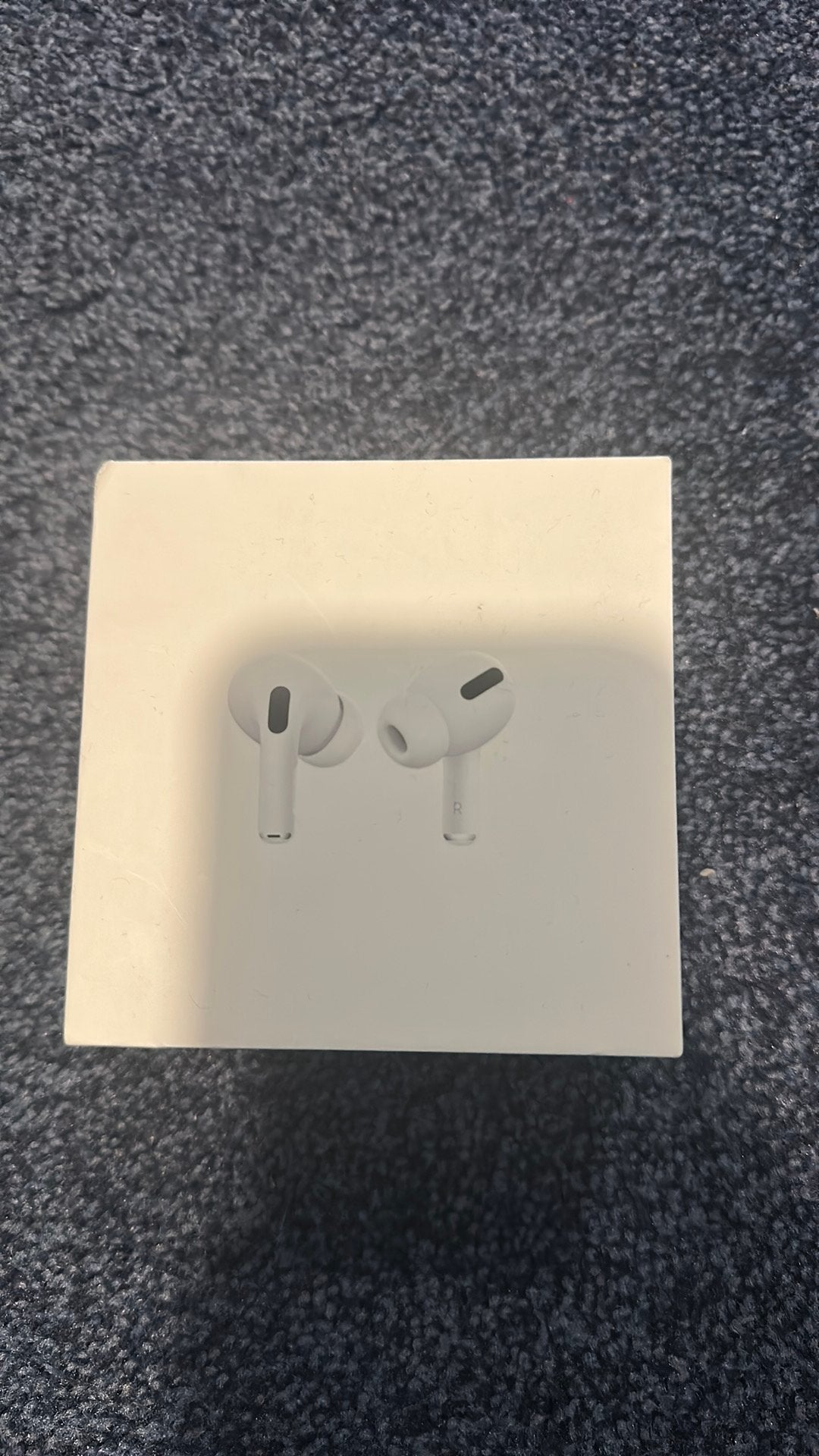 Nieuwe airpods, 2 malig gebruikt, Zo goed als nieuw, Apple, In oorschelp (earbud), Wit