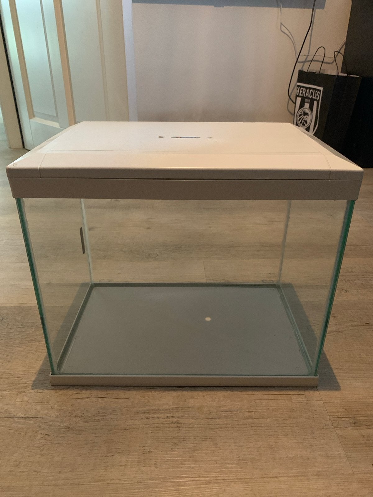 Mooie superfisfh aquarium 30 liter, Ophalen, Zo goed als nieuw, Leeg aquarium