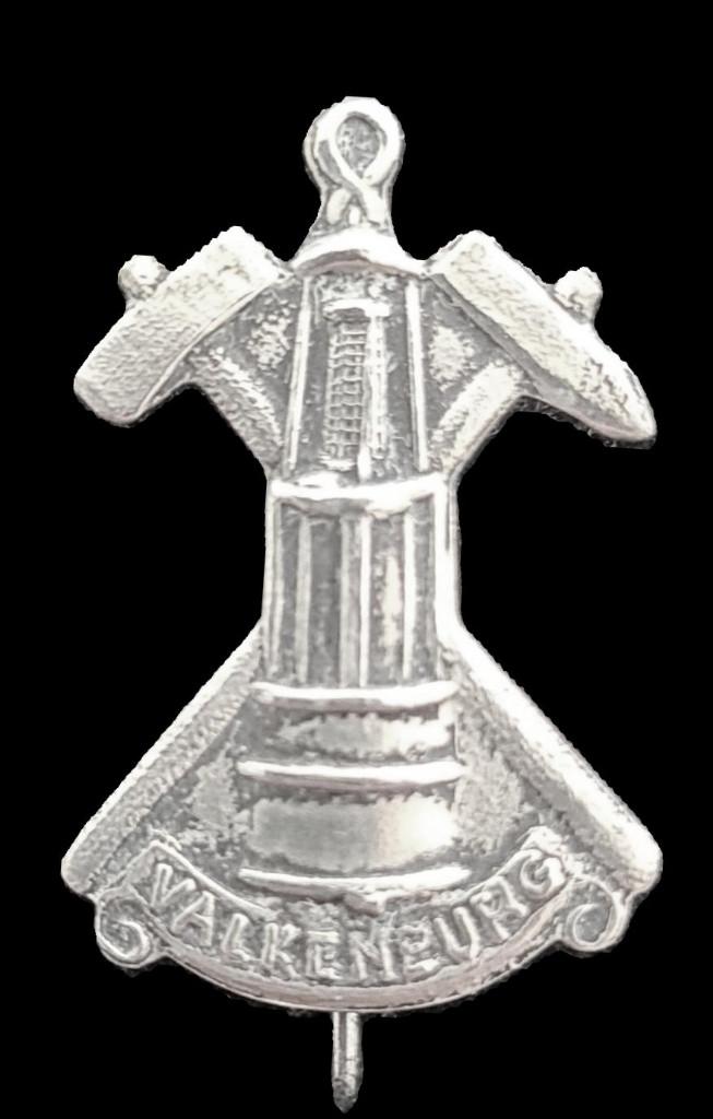 Valkenburg speld- geponsd zilverkleur (2), Verzenden, Nieuw, Stad of Land, Speldje of Pin