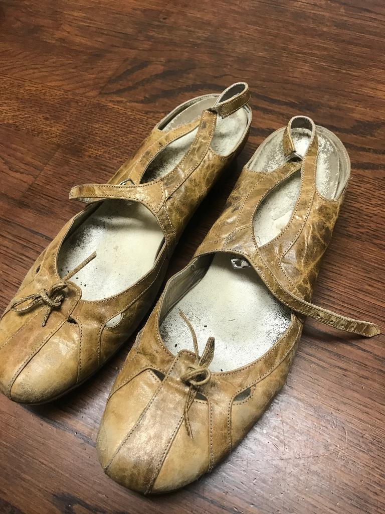 Footnotes damesschoenen maat 41, Kleding | Dames, Schoenen, Beige, Ophalen of Verzenden, Footnotes, Sneakers of Gympen