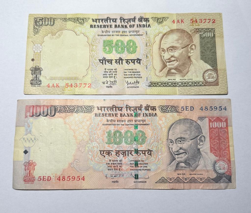 1500 Indian rupiah biljetten, Postzegels en Munten, Bankbiljetten | Azië, Ophalen of Verzenden, Zuid-Azië, Setje