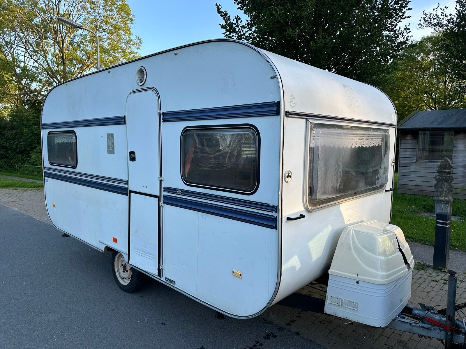 Knaus Sudwind Oldtimer Caravan - Festival Klapper - 4 pers., Caravans en Kamperen, Caravans, Rondzit, Bedrijf, 500 - 750 kg, Knaus